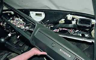 Панель на автомобиль ВАЗ 2107: какую можно поставить?