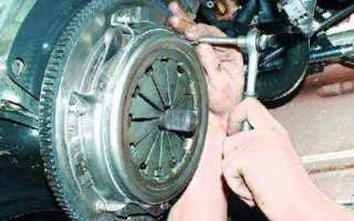 Снятие сцепления и коробки передач на ВАЗ 2106