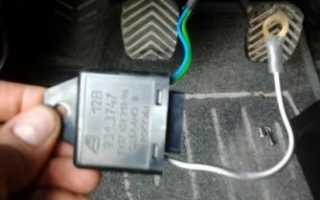 Реле дворников газ 31105 где находится?