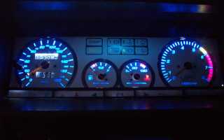 Из чего состоит панель приборов ВАЗ 21099?