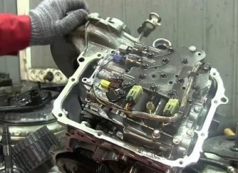 Буксует задняя передача АКПП причина
