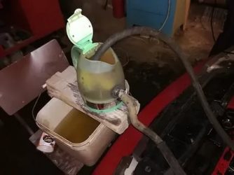 Чем лучше промыть радиатор печки автомобиля?