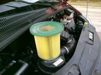 Для чего служит воздушный фильтр в автомобиле?