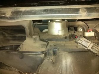 Как поменять мотор печки на приоре?