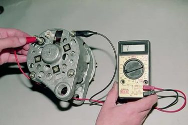 Как проверить работоспособность генератора автомобиля?
