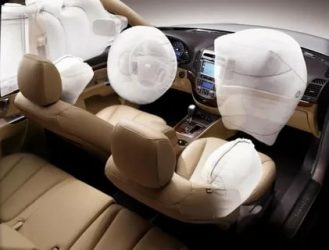 Как работает подушка безопасности в авто?