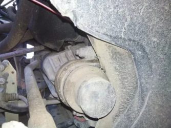 Как смазать рулевую рейку на приоре?