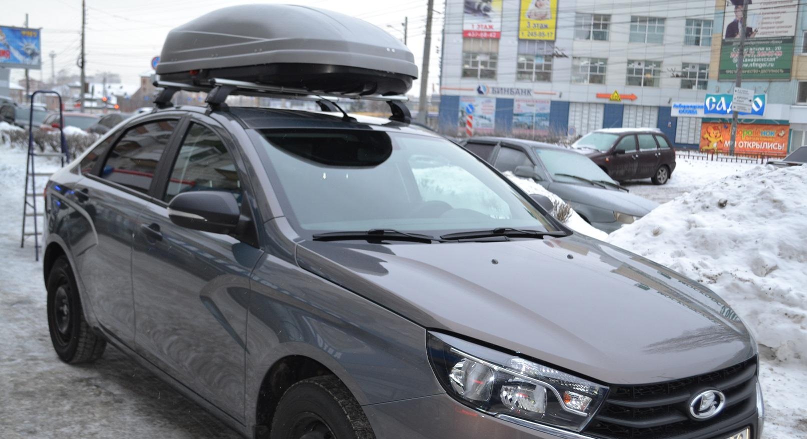 Веста с автобоксом на крыше Автобокс для авто
