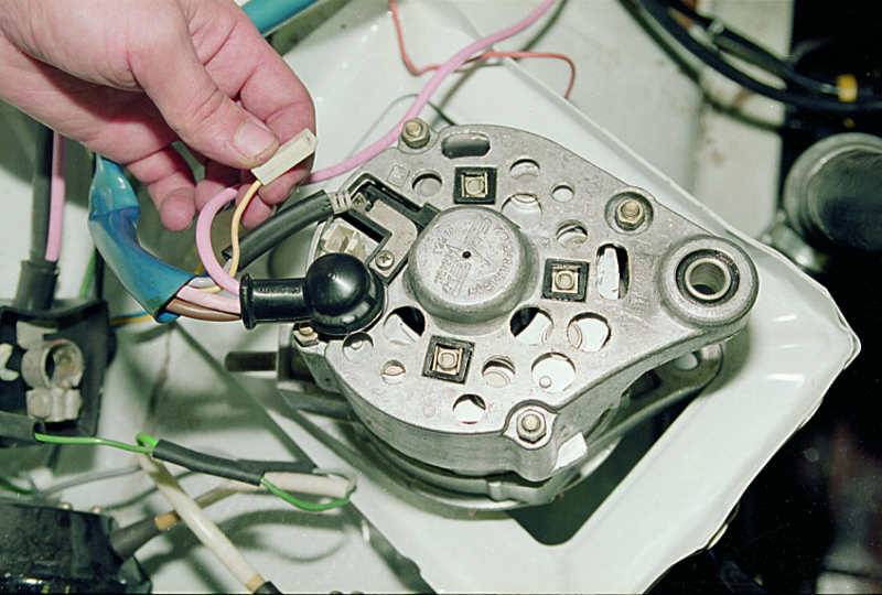 Демонтаж Агрегат снимают