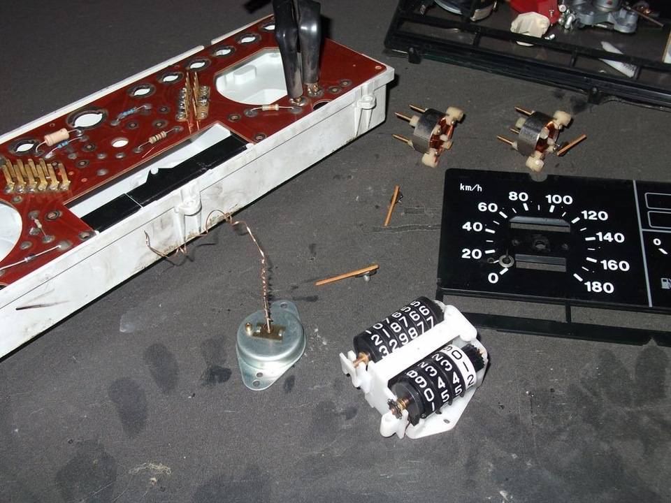 Демонтаж Панель разобрана