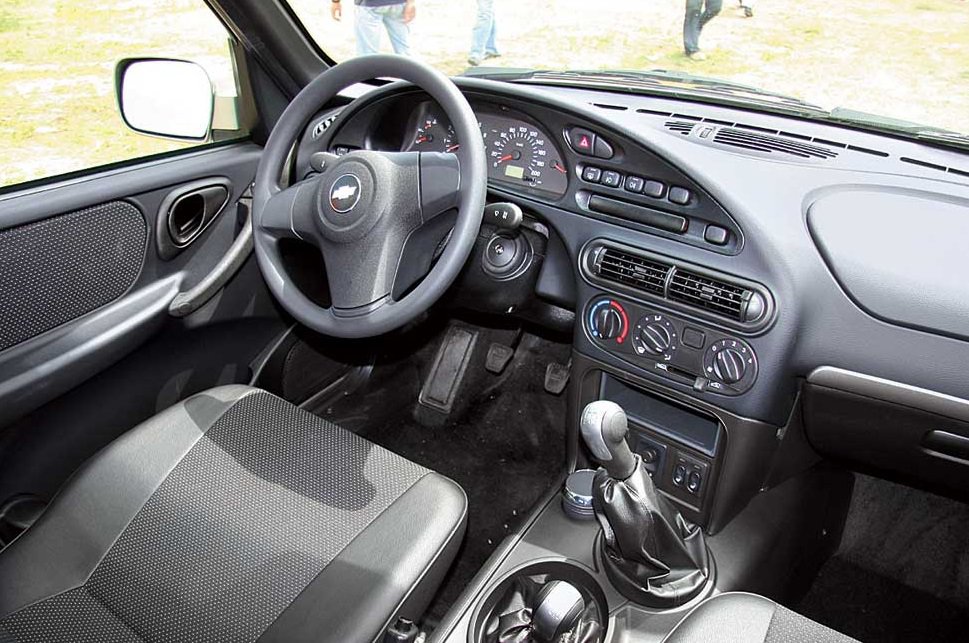 Интерьер Нивы Шевроле Убранство салона