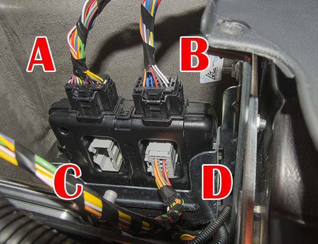 Обозначенные разъемы Разъемы