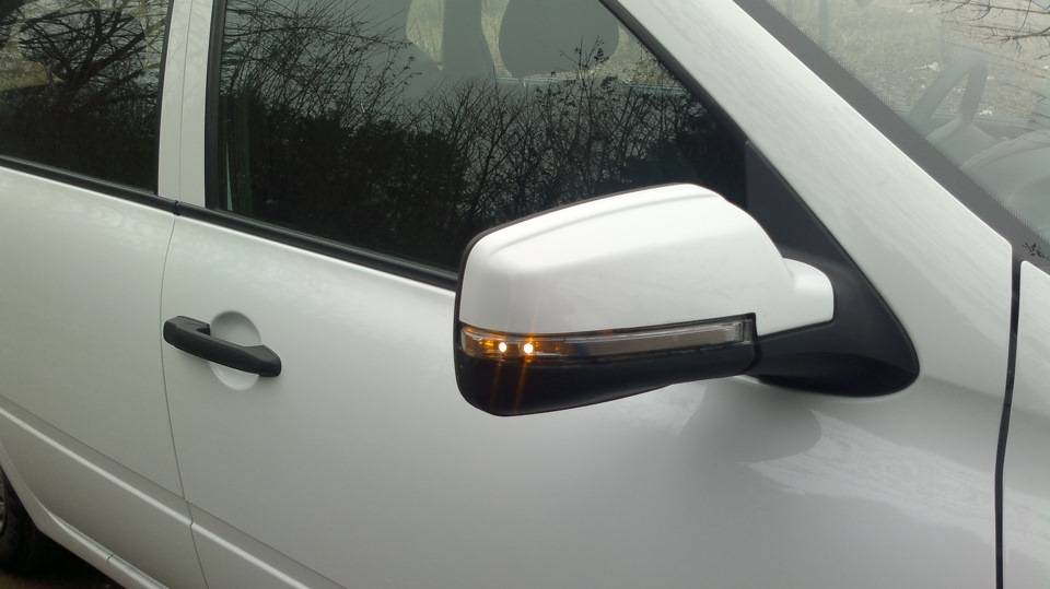 Оригинальная насадка Оригинальная насадка для боковых зеркал