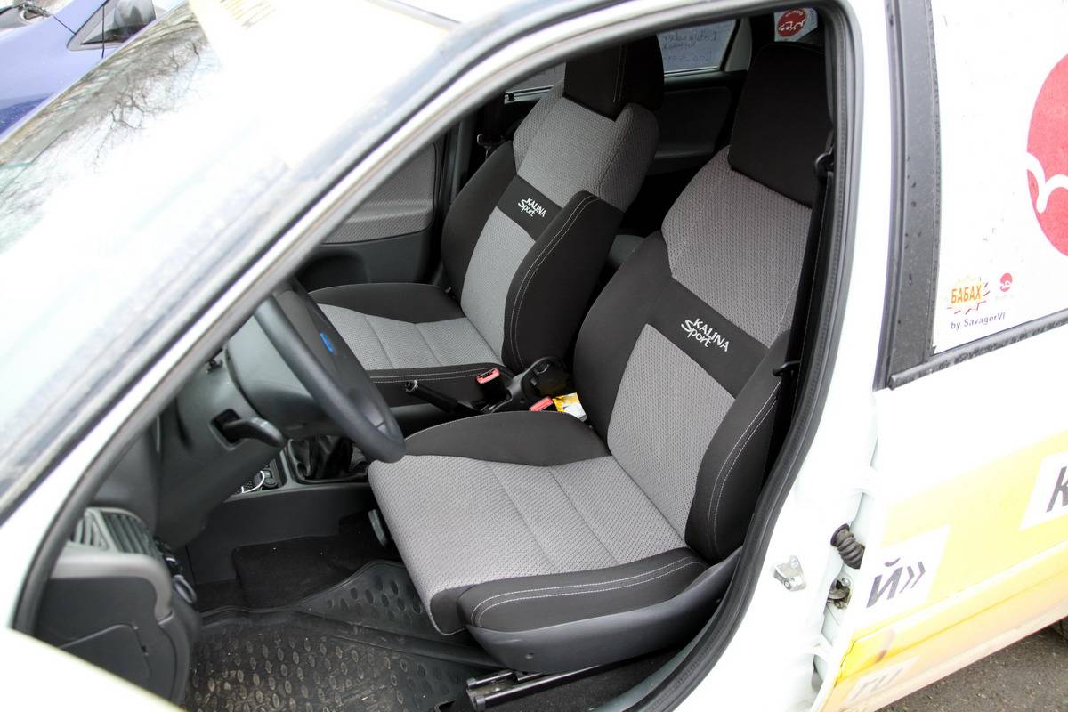 Передние кресла Лады Калины