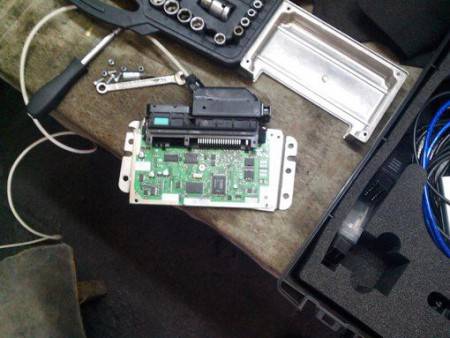 Перепрошивка иммобилайзера Перепрошивка чипа