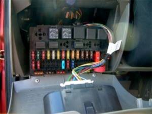 Проверка предохранителей Сначала проверьте предохранители