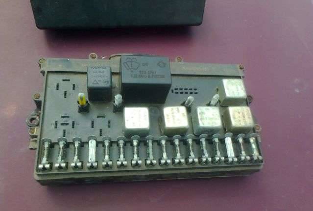 Снятый блок Снятый с машины блок