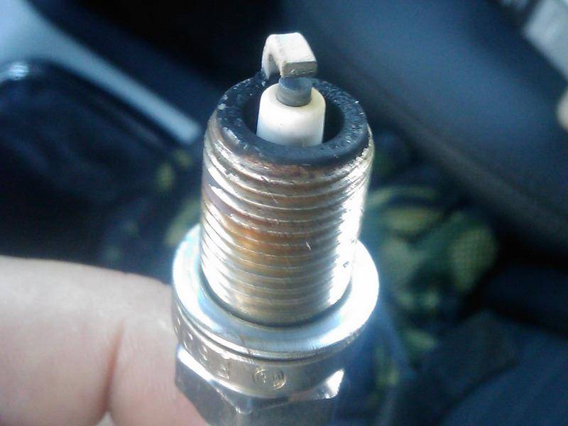 Свечь зажигания Свеча
