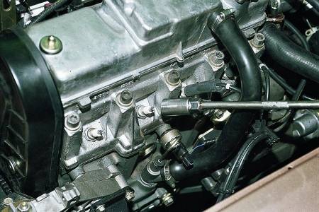 Замена Замена свечек