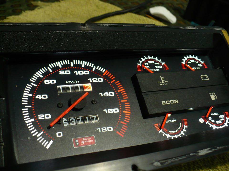 Панель приборов на восьмёрке
