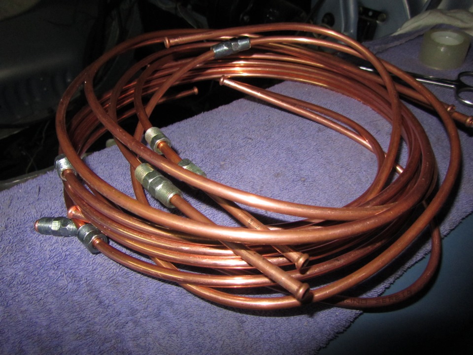 Трубки тормозов Тормозные трубки